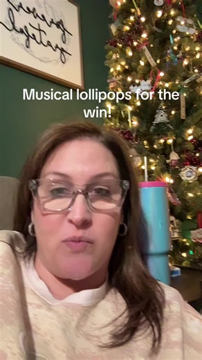 Musical Lollipops: Fun Gifts for Valentine's Day