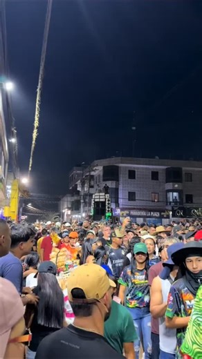 Miguel y sus muchachos Calipso de El Callao Patrimonio Cultural 🇻🇪. SOMOSCALLAOENSES 📲 Cortesía: Erianna Oronoz & Génesis Ali. | Carnavales De El Callao - Ender Productions