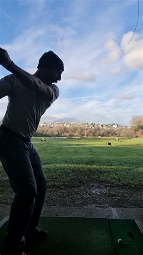 started golfing about 3 months ago 220yd 3 wood 240+ driver out of the range #golf #whackfuck