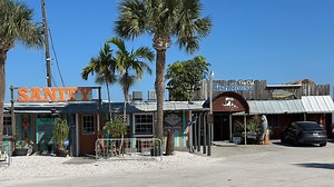 Enjoy a lovely slice of Old Florida at Old Fish House Bar and Grill in Grant-Valkaria