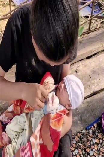 Feeding My Baby | A Simple Daily Routine