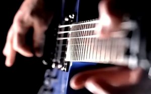 潘多拉乐队Pantera - 5 Minutes Alone (Official Music Video)