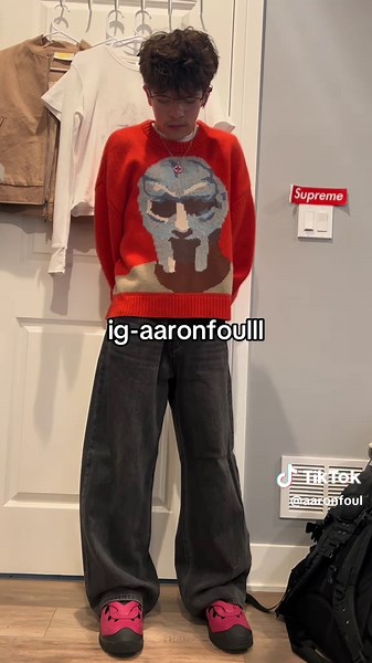 How to Dress for Spring: Essential Outfit Tips