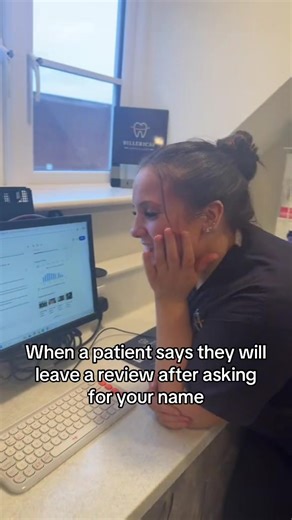 Handling Patient Reviews as a Dental Nurse