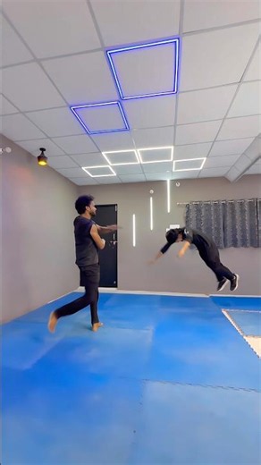 Perfect Your Front Kick (Step-by-Step) 🎯 #taekwondo #mma #shorts #pushkick #saizzkhan