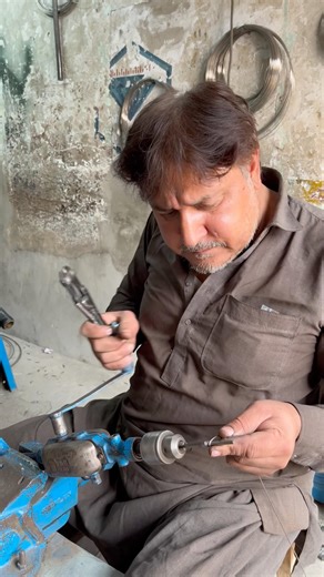 Making small L- key spring by hand #diy #shortsvideo