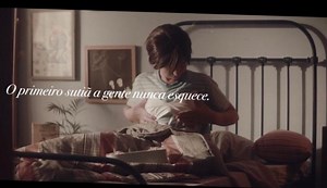 O primeiro sutiã de uma menina trans - Layout