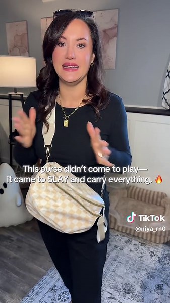 This stylish checkered crossbody bag is cute, functional, and surprisingly roomy—big enough to hold all your daily essentials (yes, even a gallon of milk!). With its trendy pattern and practical design, this purse is the perfect mix of fashion and function. #CrossbodyBag #EverydayPurse #BagObsession #StreetStyleVibes #FashionFunction