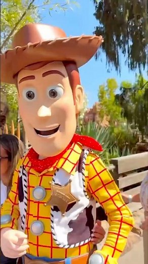 Woody from Toy Story Was On Sheriff Duty 🤠😂 | Disneyland