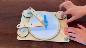 486 reactions · 75 shares | Tinker Crate Geometric Drawing Machine uses math to create fascinating geometric patterns. Adjust the gears to create new patterns! : @oh.hey.mama_ | KiwiCo | Facebook