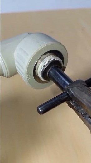 how to fix a broken PVC pipe thread#shorts