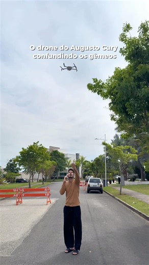 Drone do Augusto Cury Vs. GÊMEOS