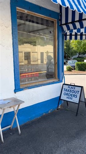 Mornings taste better when they start at Flo’s. ☀️ Fluffy biscuits, golden pancakes, country ham, and a side of southern hospitality — just the way breakfast should be. #floskitchennc | Flo's Kitchen Wilson
