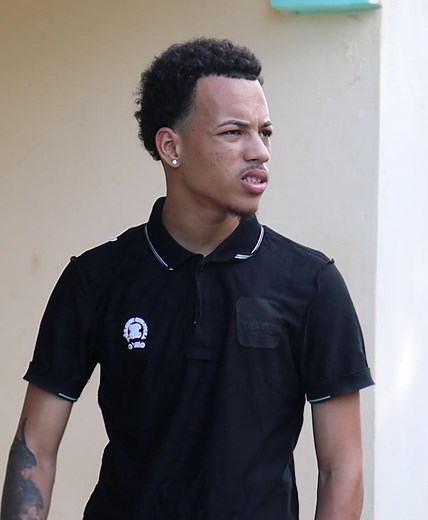 90K views · 1.7K reactions | Se hizo pasar por trabajadora de un prestamista para cobrarle dinero a los clientes 3 | Bryan Ltv | Facebook