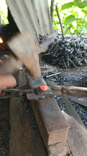 Unbelievable Blacksmith Skills!🔥 Red-Hot Iron Forging That Shocked Everyone! Witness the raw power and precision of a master blacksmith!🔥 Red-hot iron bending, shaping, and forging into perfection — this satisfying metal-work will keep you watching till the end. This video is made for viewers who love: ✔️ Satisfying forging ✔️ Metal cutting & hammering ✔️ Hand-crafted craftsmanship ✔️ Traditional blacksmith skills Stay tuned for more powerful forging videos! Don’t forget to LIKE, SHARE & SUBSC
