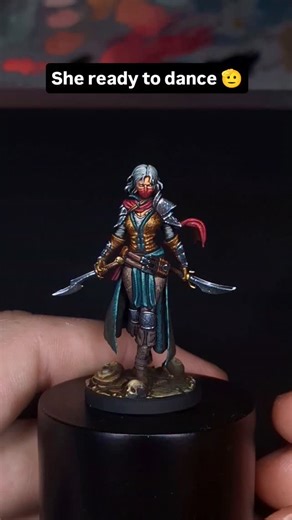 Slang on Instagram: "Model from @claymore.miniatures #minipainting #dndminiatures #tabletopgaming #dungeonsanddragons #paintingminiatures #dndart #3dprinting"