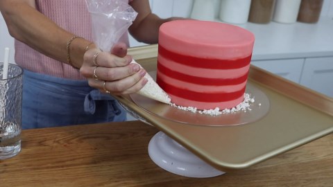 10 Piping Bag Hacks for Cake Decorating (with NO PIPING TIPS)