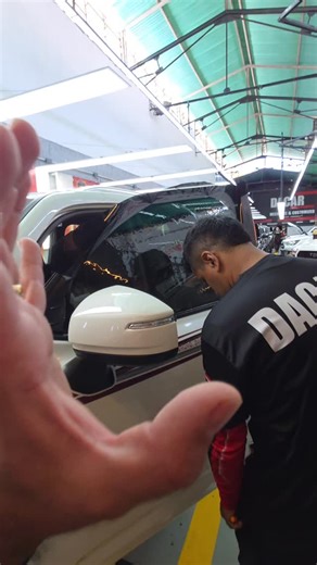 Ceramic Coating | Papel Ahumado | PPF | Detailing| Autolavado 🇻🇪 on Instagram: "Lo último en Tecnología 🔥 Papel Ahumado o Windows Tint Film🔥🇺🇲 3M Nanoceramic 🔥 Máxima Calidad y Claridad Visual ✔️ Cero Interferencias en Señales eléctricas ✔️ 100% de Rechazo de Rayos UV✔️ Mantiene un 99% más la temperatura estable ✔️"