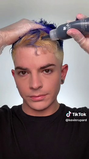#ad Trying @SplatHairDye for the first time using their Blue Envy complete kit. I love how easy this product was to use and the final results! To avoid any mess with usual hair color I recommend gloves, petroleum Jelly on the skin around the hairline, and washing out in the sink. It’s been 2 weeks since I recorded this and my hair still looks so vibrant and saturated! I’ll definitely be using #splathairdye more often. It’s so accessible and easy to use. Available in store and online at @Rite Aid