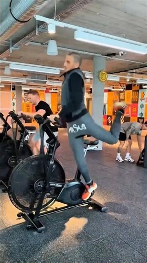 ARE YOU COMING TREE🌲🌲... #acapella