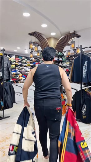 Vansh nayar on Instagram: "9811085295,8586998434"