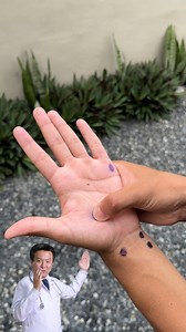 2.2M views · 17K reactions | Do these 5 exercises with ten repetitions every day and it will change your life | Home Tips | Facebook