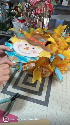 16K views · 565 reactions | You can attach a metal sign to your deco mesh wreath using a Beadsmith hole punch to make holes. Then use florist wire or pipe cleaners to attach it. ‼️Do you make deco mesh wreaths? #decomeshwreaths #wreathmaking #diywreaths #wreaths | Southern Charm Wreaths | Facebook