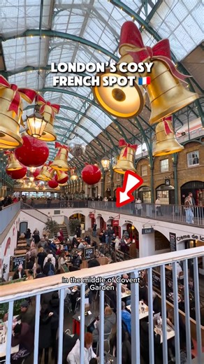 Exploring London on Instagram: "ad The French restaurant you must try, hidden right under your nose, right in the heart of @coventgardenldn ✨ This is @chez_antoinette, a cosy family-run restaurant that feels like you’re back in your grandma’s kitchen, serving delicious breakfast, lunch and dinner as well as fab coffee and homemade pastries! 🥐 SHARE this with someone who would love to go! 📍 30 The Market Building, London WC2E 8RE #chezantoinette #coventgarden #wheretoeatlondon #londonrestaurant