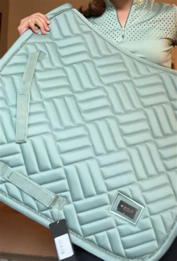 Herzenspferde: Equestrian Lifestyle Store Highlights