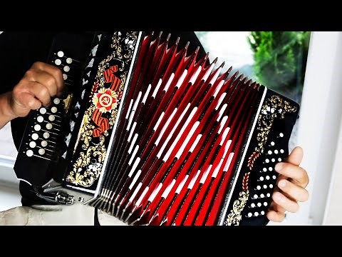 Бог гармошки 🎹 русская гармошка 🎹 божественно сыграл (russian garmoschka)