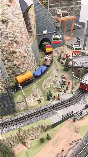 Spur G LGB Modelleisenbahn Anlage - Mit Bergbahn