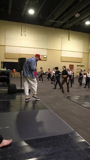 Learn Batucada Dance Basics with @theartemc