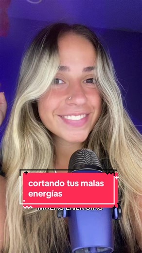 ASMR CORTANDO TUS MALAS ENERGÍAS 😁 Yt: Viti Asmr Ig: viti.bertuna. #asmr #asmrsounds #argentina #asmrvideo #tapping