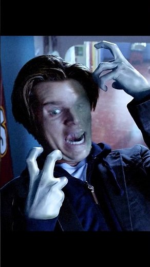 Meteor Shower Apocalypse 🌌🔥 | Smallville Season 4 Finale #film #movie #horror #90shorror