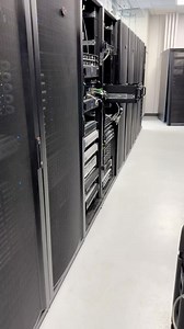 38K views · 281 reactions | We’re on site with Quantum taking a look at the Myriad storage solution for a second time. This testing is focusing on AI performance with Myriad supplying 4x A100 GPUs with resilient, modern storage. #quantum #storage #ai | StorageReview | Facebook