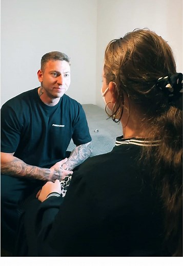 Wiedersehen nach 10 Jahren: Tochter spricht Englisch