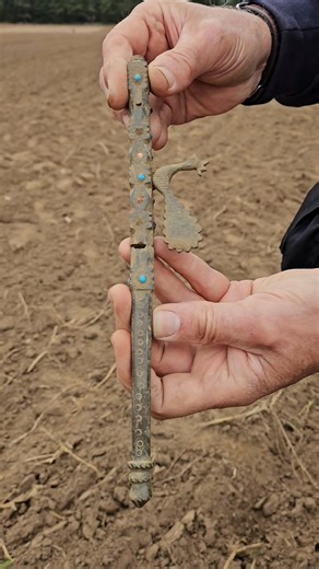 388K views · 6.3K reactions | Its been an incredible month for discoveries! Here are a selection of what's been unearthed by myself, team unearthed and the suffolk sandlands tour members! ❤️ #history #artefact #persian #metaldetecting #outdoors #uneartheduk | Unearthed uk | Facebook
