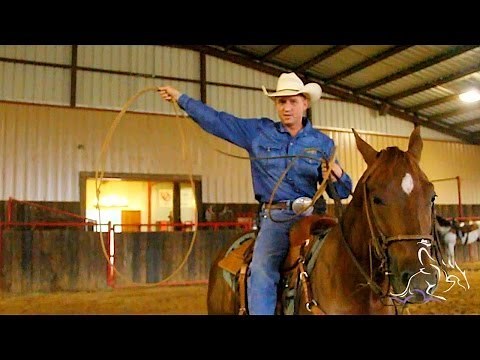 Horse Training - How to Properly Hold and Throw a Rope with Mozaun McKibben