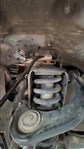 Make Your GX 470 Front Shock Removal Much Easier