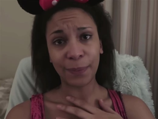 La fin d’une incroyable amitié… Je n’ai aucune haine envers sunsup ou dooms juste j’exprime ma déception en un tiktok ! #dooms #sunsup #edit #pourtoi #fyp #doomsetsunsup #break #bestfriendbreakup