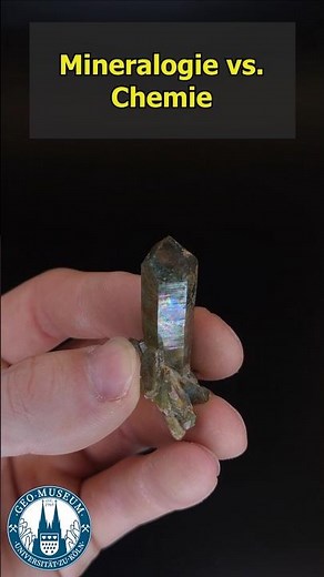 Bergkristall und Chlorit #chemie #geologie #minerals #Chlorit #Quarz