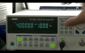 函数信号发生器的使用（TFG1910B）