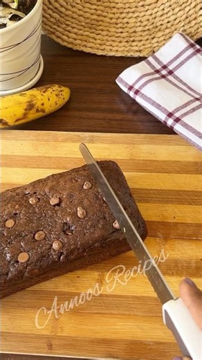 Chocolate Banana Cake // Easy Recipe