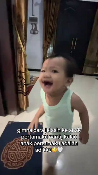 Naylazahira_ (@nyla_zahira)’s videos with Slipping Through My Fingers - ABBA