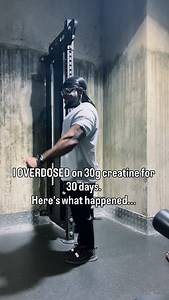 I overdosed on 30g creatine for 30 days after ⬇️. #fitness #doitright #creatine #gymmotivation Most people stick to 5g a day. That works, but here’s what happens when you crank it up. 1. Faster muscle saturation Instead of waiting 3 to 4 weeks, I felt it kick in within a week. Extra energy, quicker results. 2. Strength and power boost More creatine equals more ATP. That means extra reps, better recovery between sets, and heavier lifts. At some point the gains do even out but I definitely felt a 