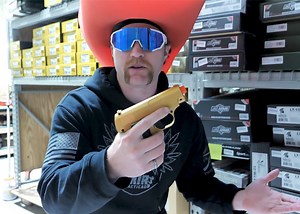 *World's Smallest* Airsoft Pistol