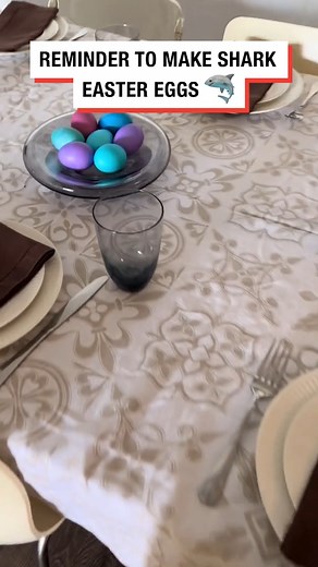 Here's your reminder to make shark easter eggs 🦈🐣 🎥 swimwithsharksny | LADbible