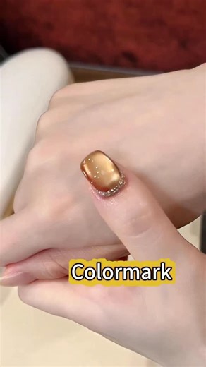 Freya_Colormark on Instagram: "Luxury in every line ✨ Watch our new tutorial to learn how to create a rich gold pearl cat eye base, meticulously outlined with a gleaming platinum reverse French tip. This design blends magnetic glow with metallic precision for a truly elevated manicure. Ready to master this gilded technique? Send us a DM for the full guide and product list! #GoldCatEye #ReverseFrench #PlatinumNails #LuxuryNailArt #NailTutorial"