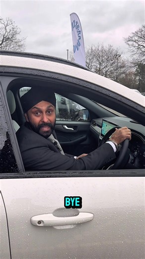 Joe’s loving the 700-watt B&O sound system in the new Ford Kuga Sound Edition that transforms every drive 🎶🔥 #Ford #FordKuga