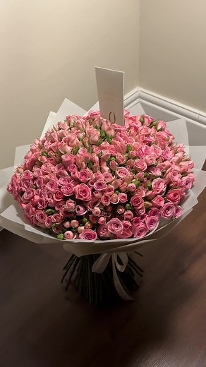 Stunning Pink Rose Bouquet Arrangement for Any Occasion